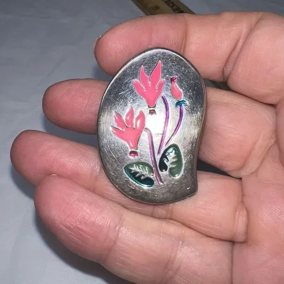 Vintage Made in Israel Silver and Enamel Flower Pin/Pendant - Picture 2 of 9